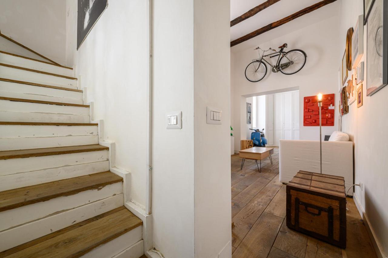 Vespa Apartment Naples
